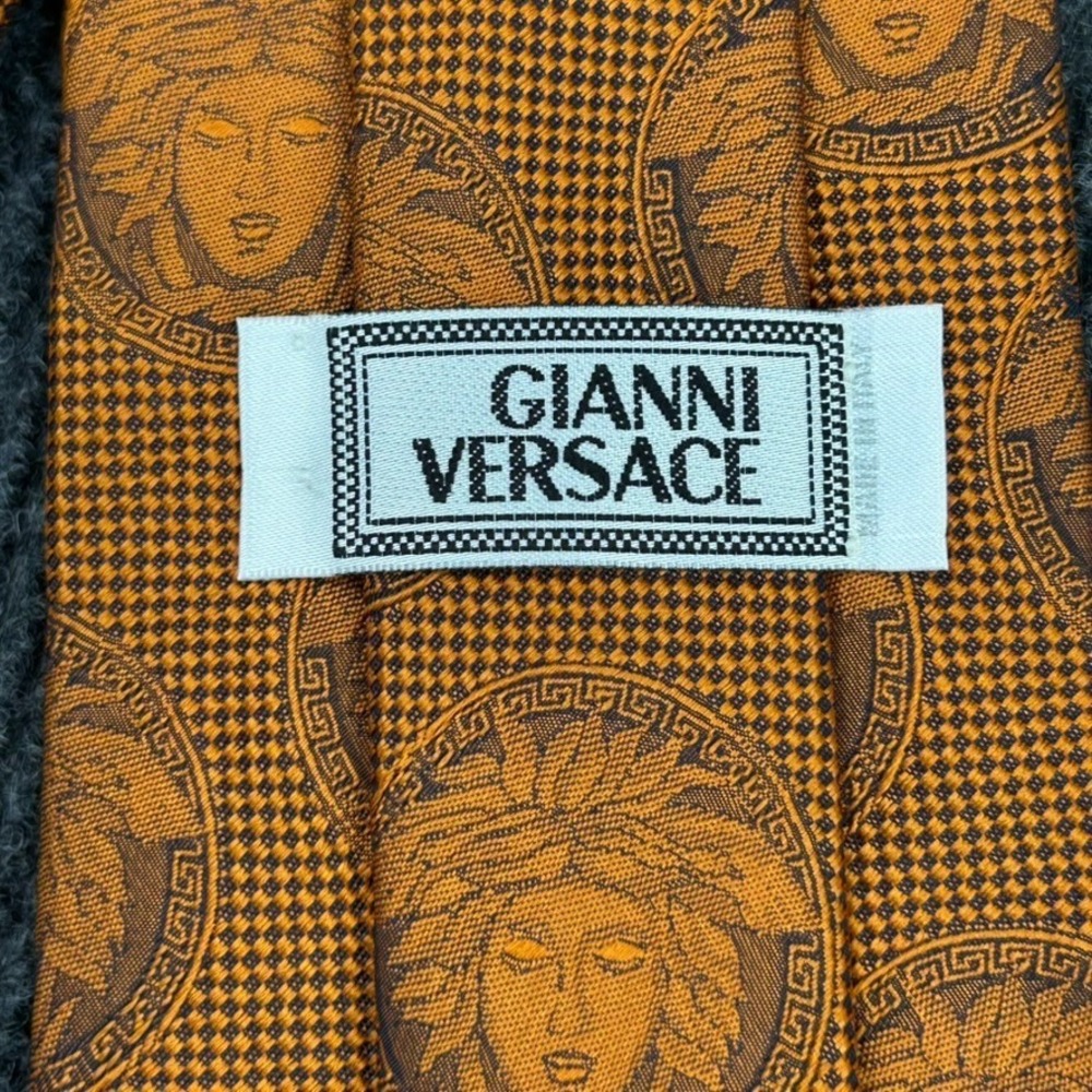 GIANNI VERSACE Vintage Gold Blue Silk Tie Medusa Head Medallion Print 58 X 3.5